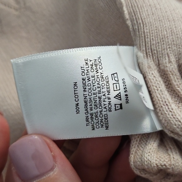 Express Blush Ribbed Tank Top - Picture 3 of 5